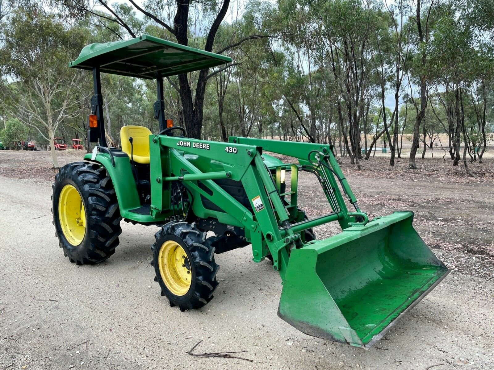 Traktor John Deere 4310 - Image 8
