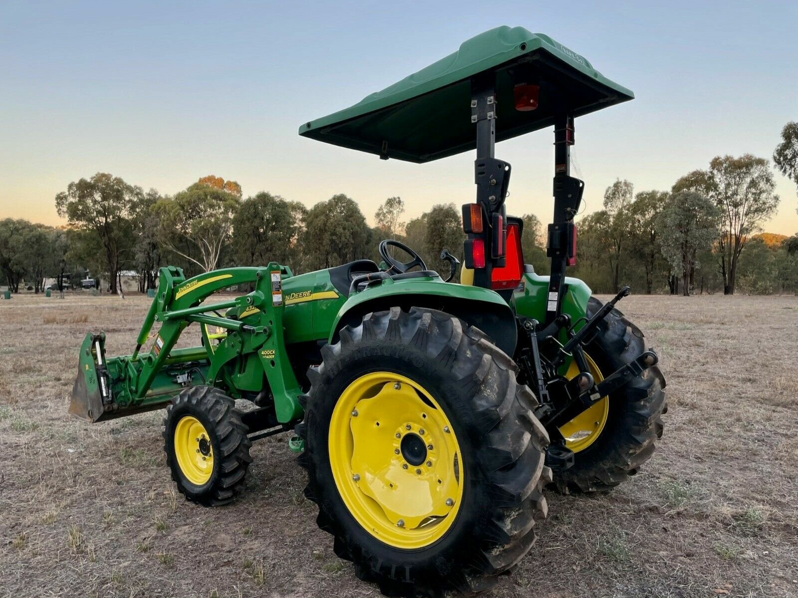 Traktor John Deere 4320 - Image 15