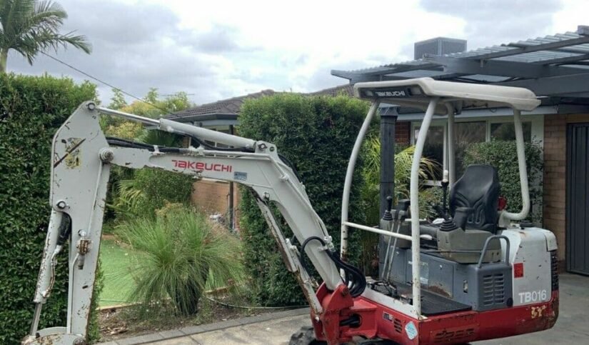 Minibagger Takeuchi TB016 mit Yanmar-Dieselmotor 2012