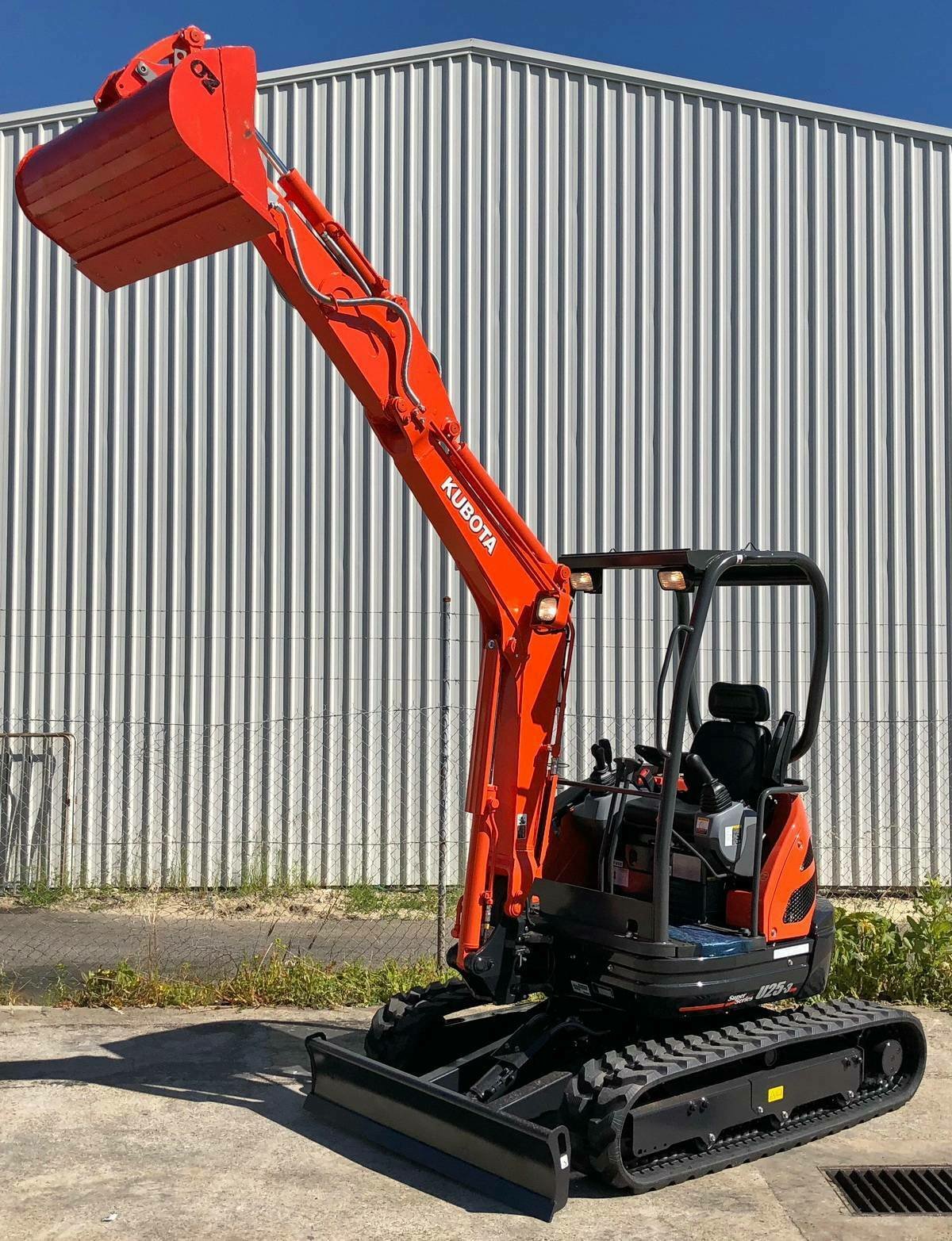 Kubota U25-3 3 Tonnen Minibagger - Image 2