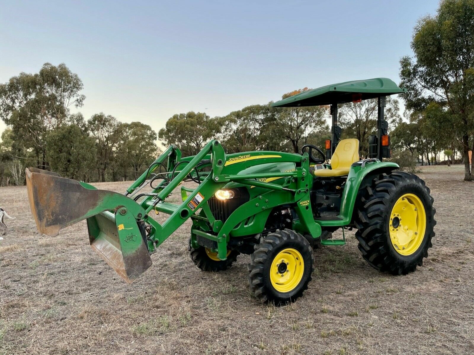Traktor John Deere 4320 - Image 12