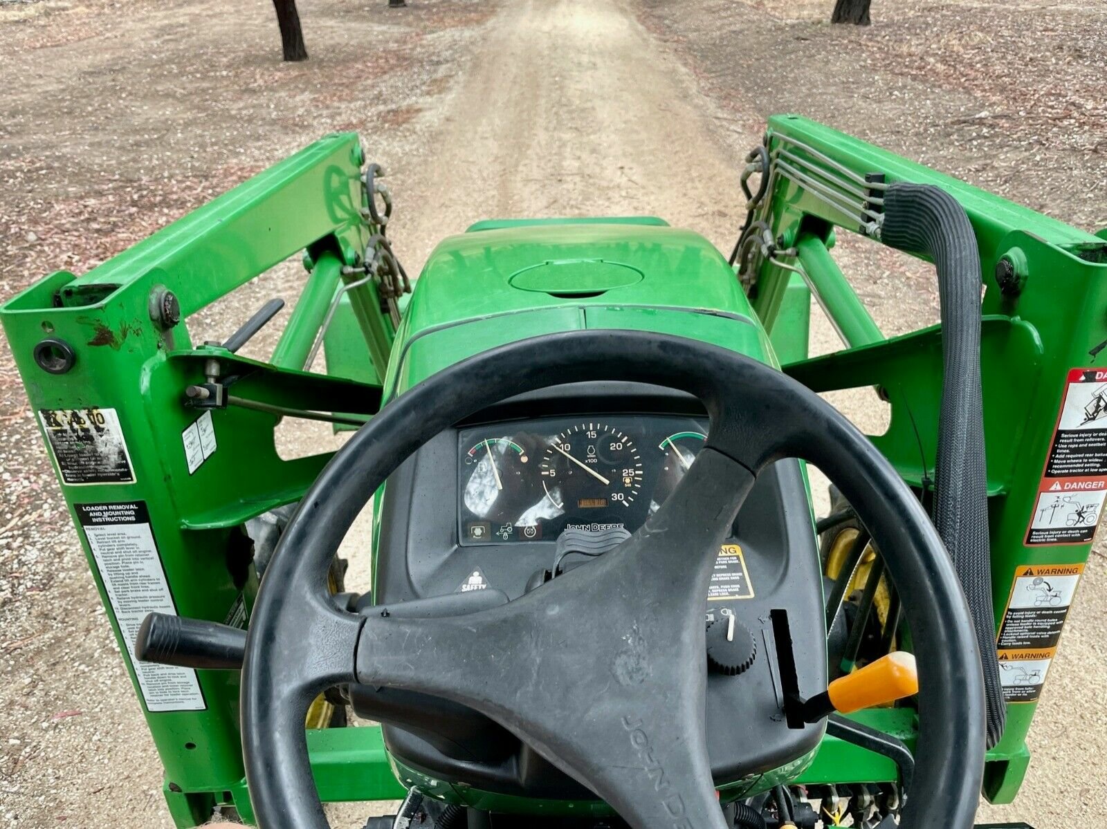 Traktor John Deere 4310 - Image 14