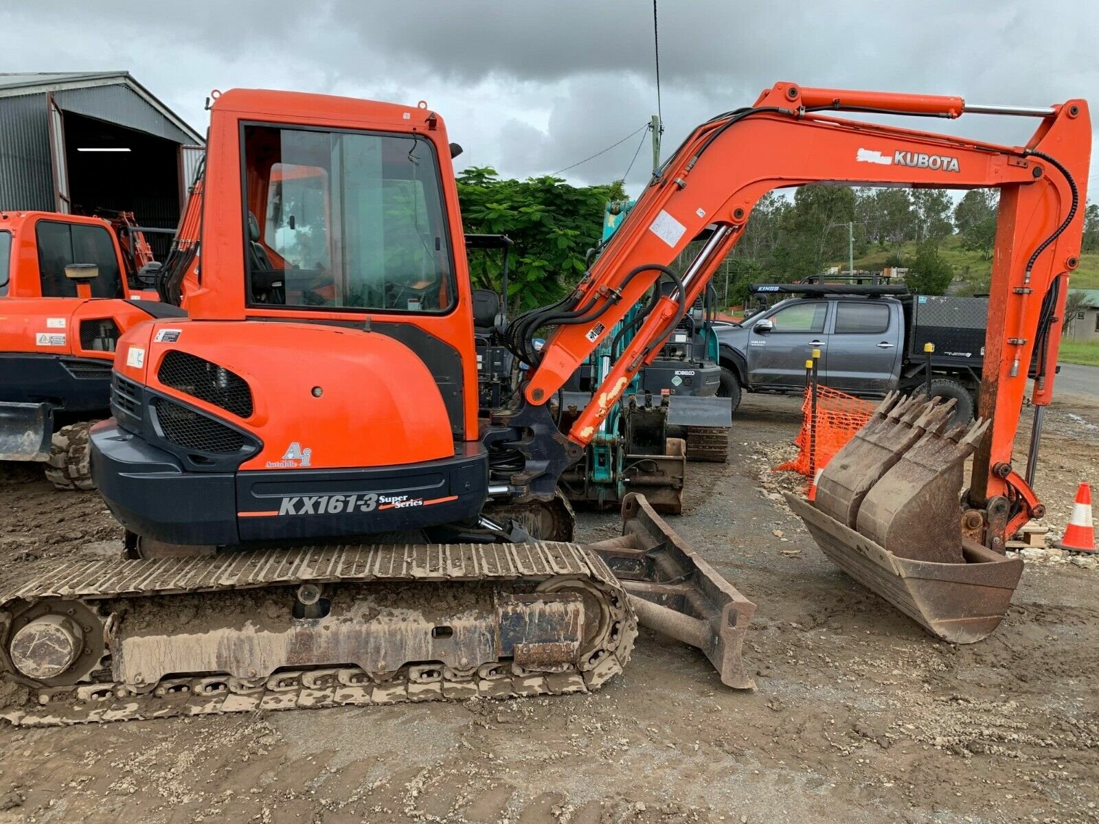 Minibagger Kubota KX 161-3 5,3 Tonnen - Image 4