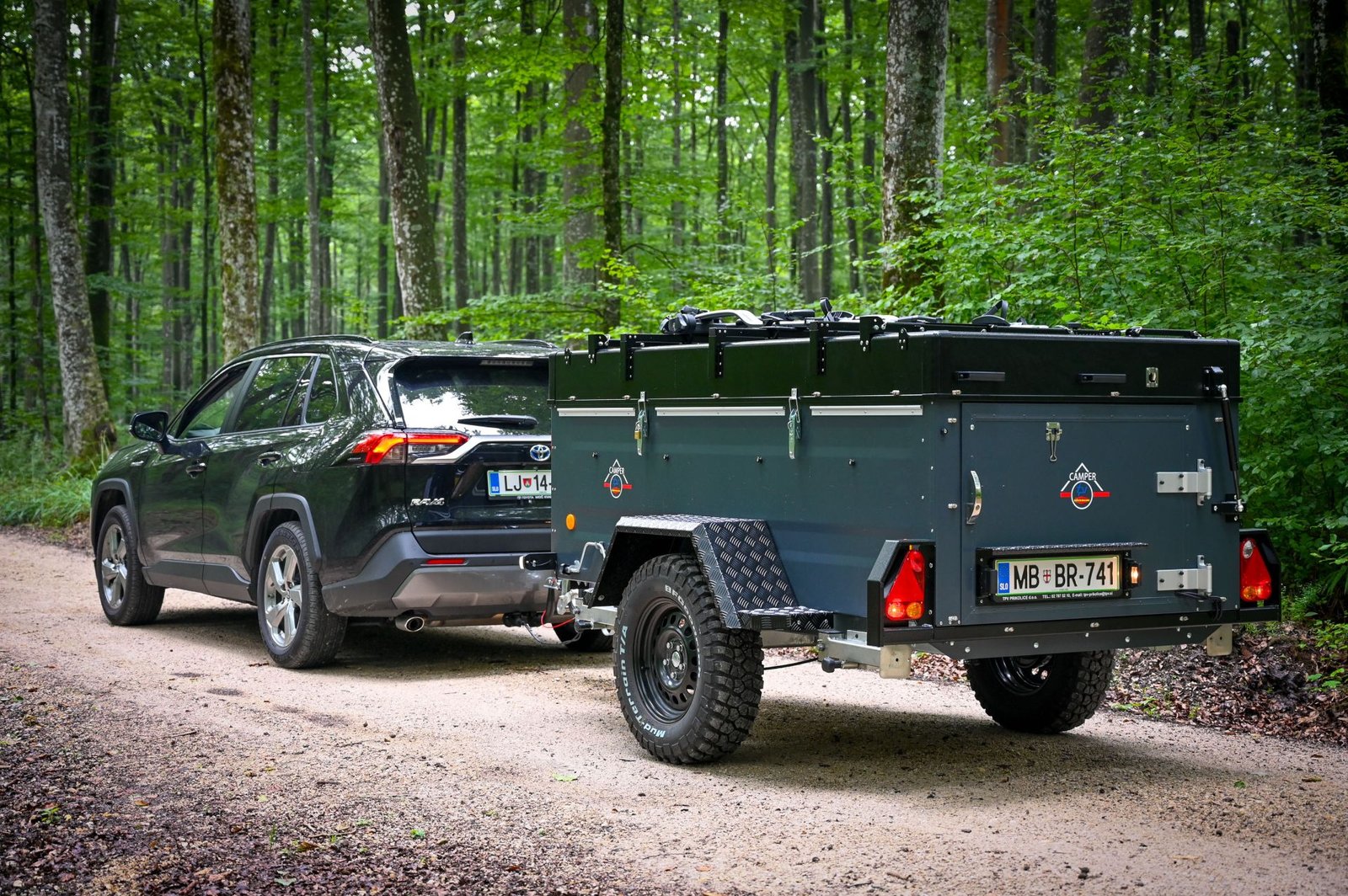 TPV Offroad-Campinganhänger KT-EB3 Offroad-Camper 2.0 1300kg Gebremst + Vorzelt und Sonnendach - Image 4
