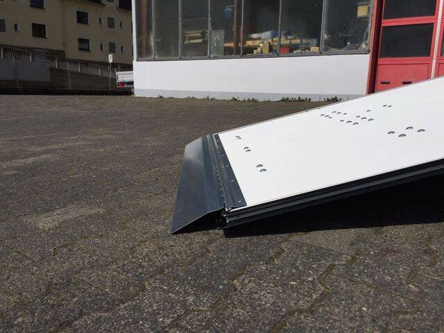 Kofferanhänger Böckmann KT 3015/27 M – mit Auffahrrampe - Image 6