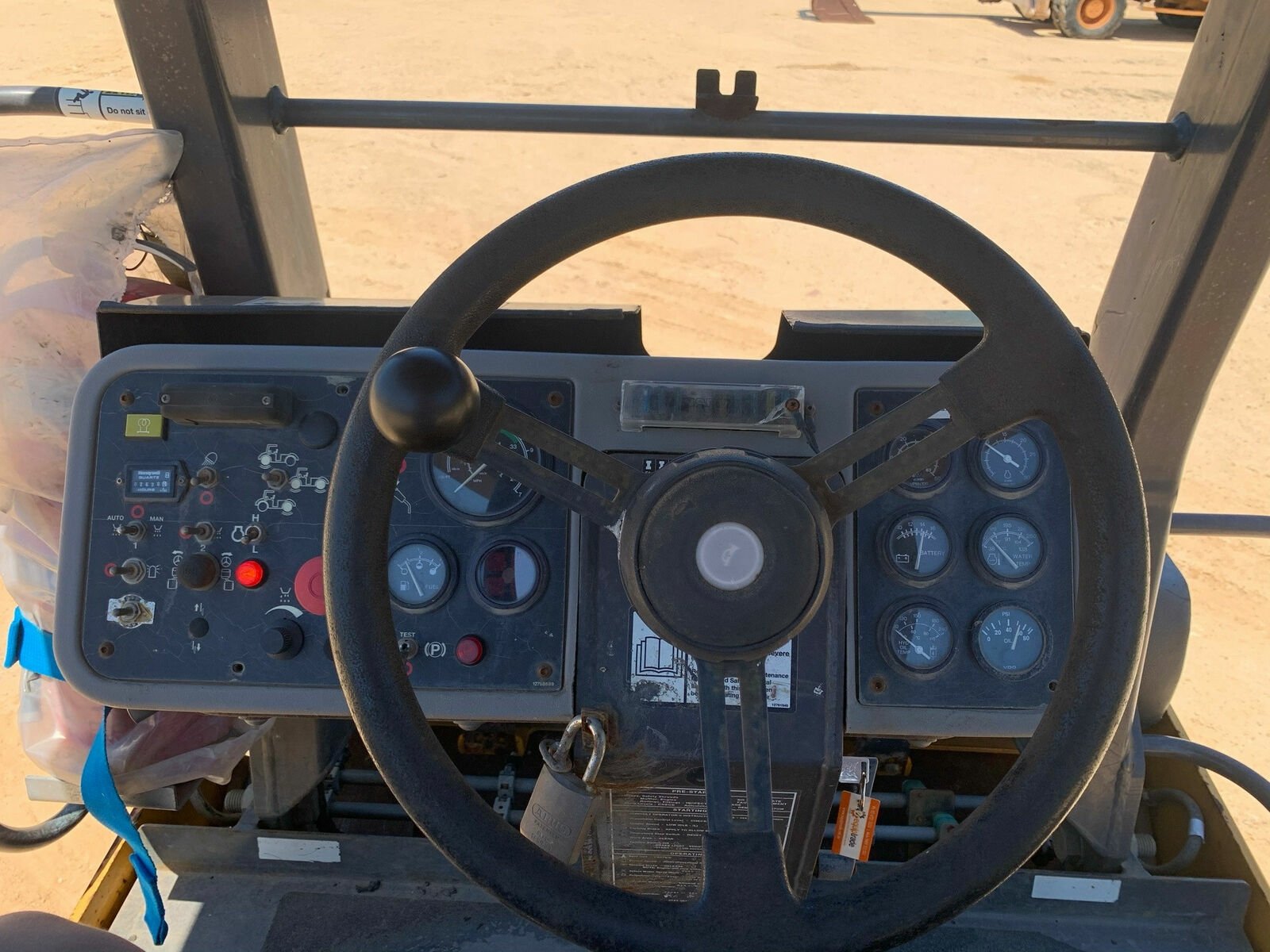 Statischer Walzenzug Volvo DD70HF - Image 12