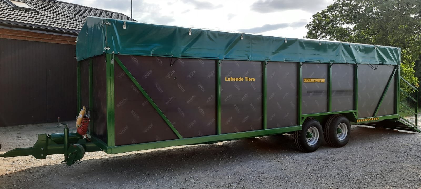 Tandem Viehanhänger 8m x 2,5m - Image 5