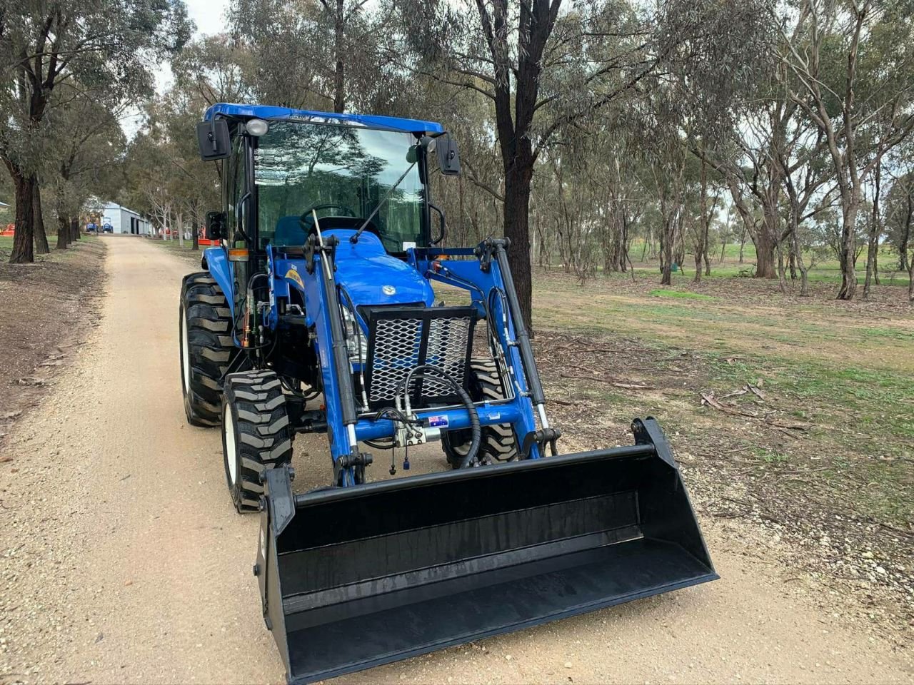 Traktor New Holland Boomer 50D - Image 7