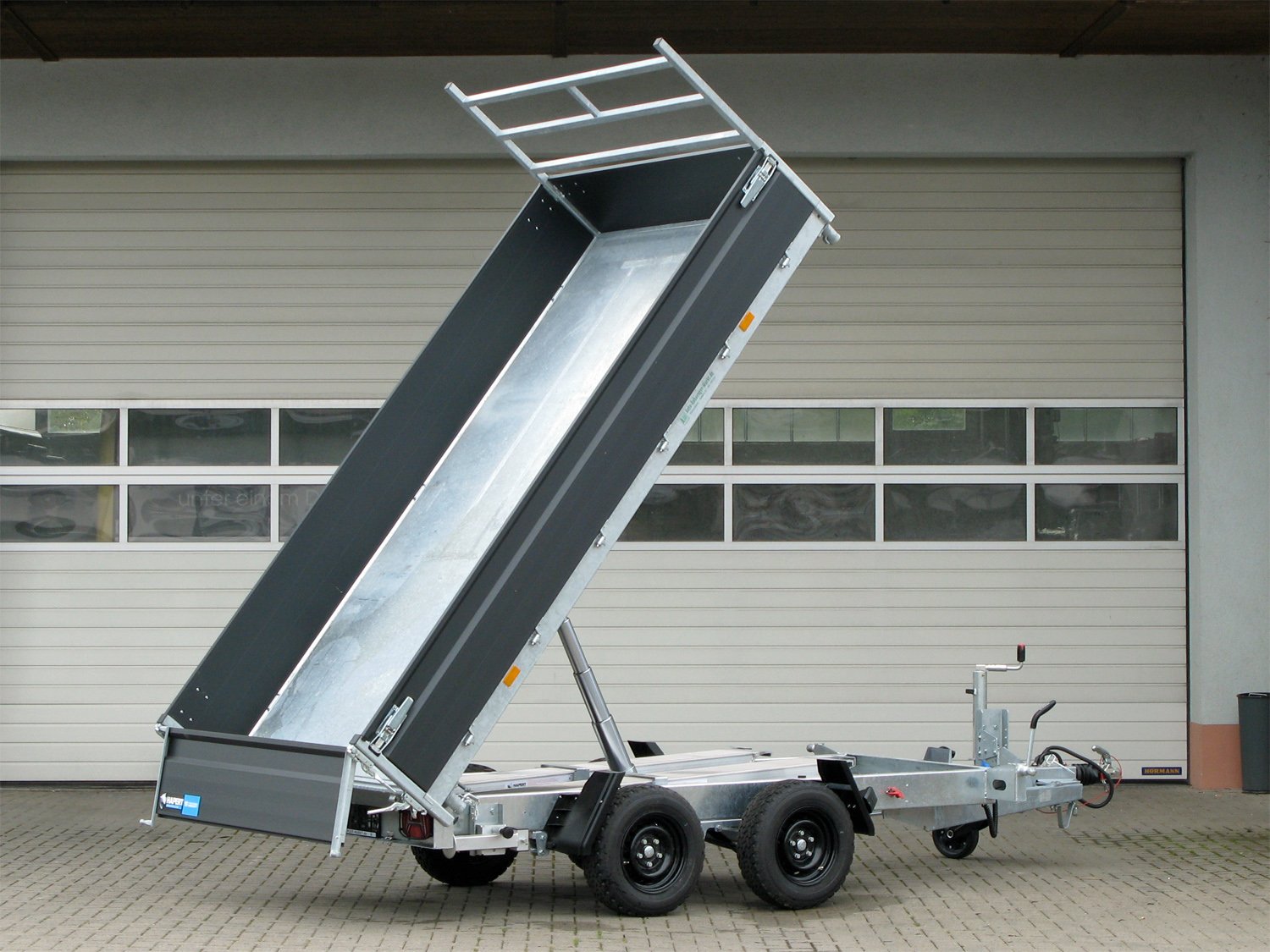 Hapert Cobalt Plus 3500 Facelift Modell 2024 – LED Parabelfederung - Image 10