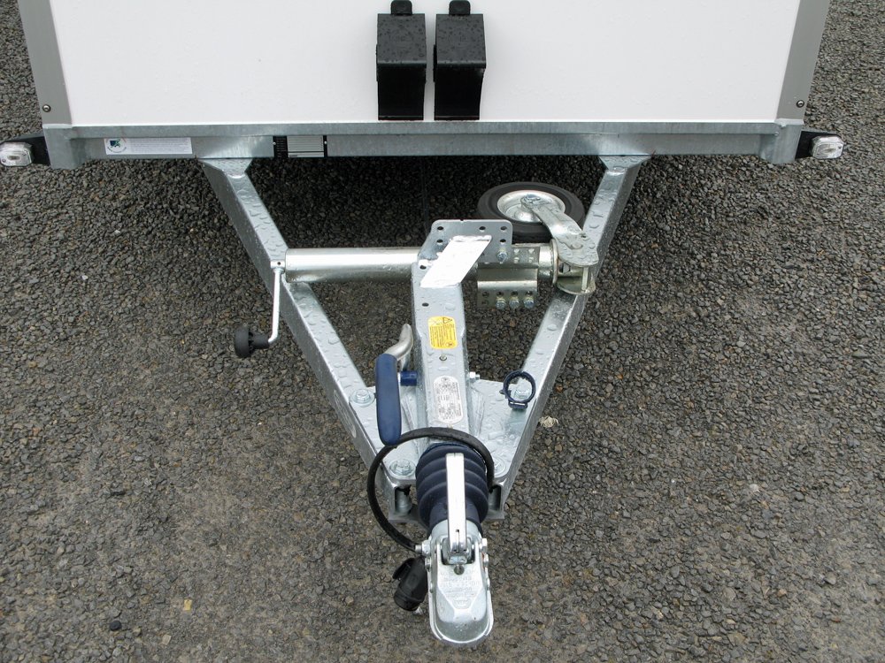 Hapert Sapphire L-2 – 2700 Tieflader-Koffer | 2 Hecktüren | Robuste Multiplex-Wände - Image 4