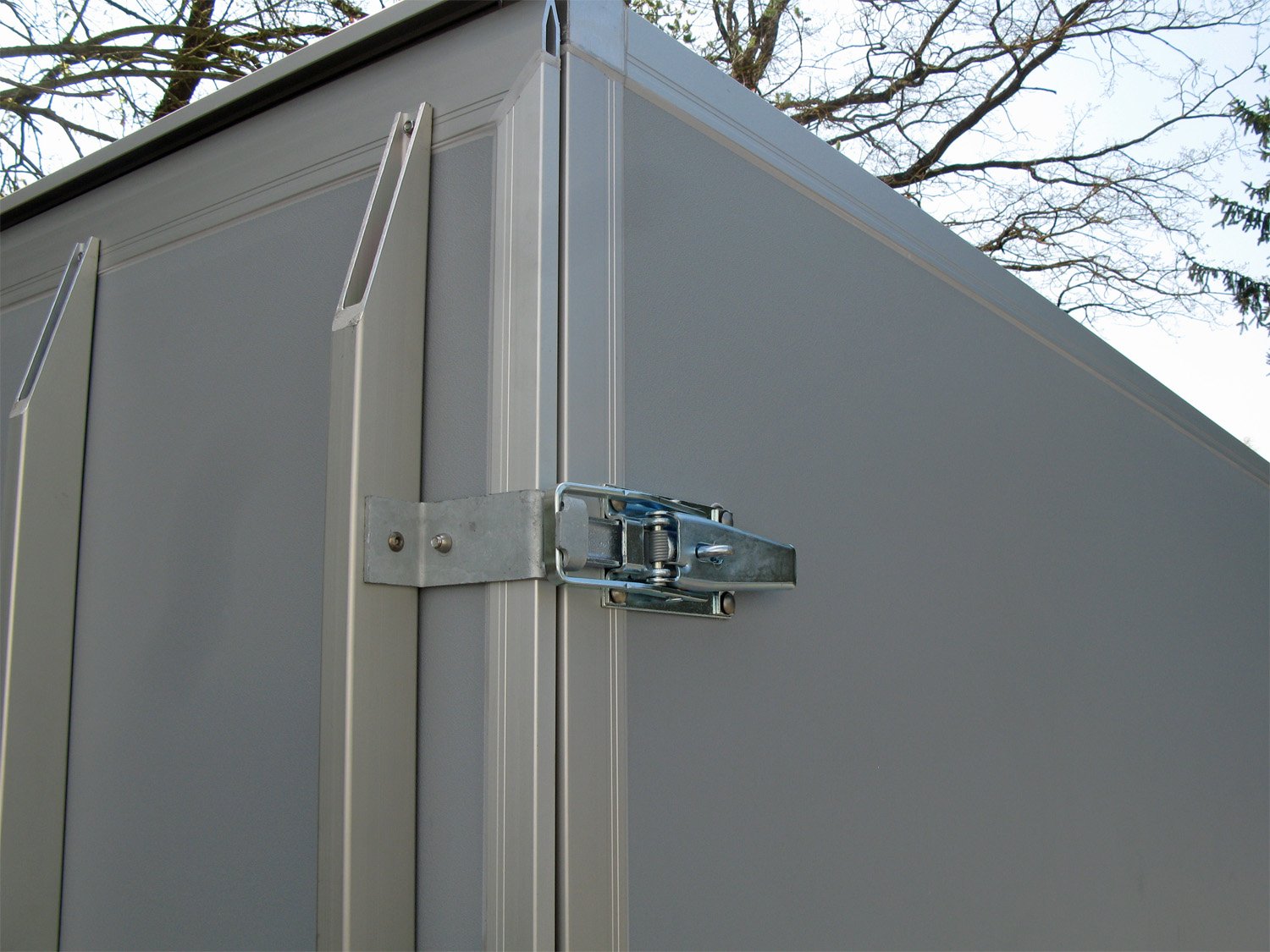 Hapert Sapphire L-2 – 2000 Rampe | Tieflader-Koffer | Rutschhemmender Boden - Image 7
