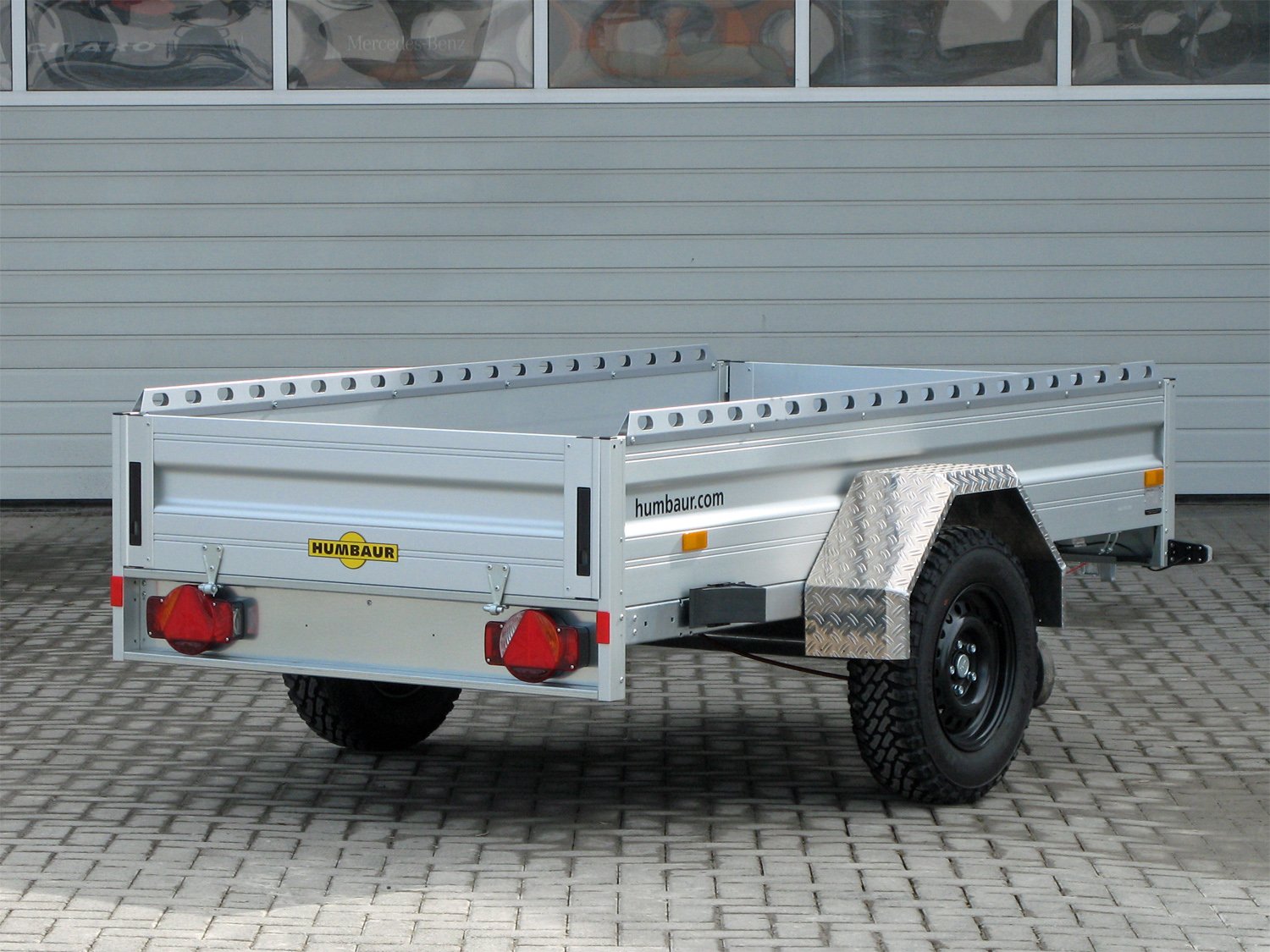 Humbaur HA132513 KV Offroad Offroad-Bereifung – Reling - Image 2