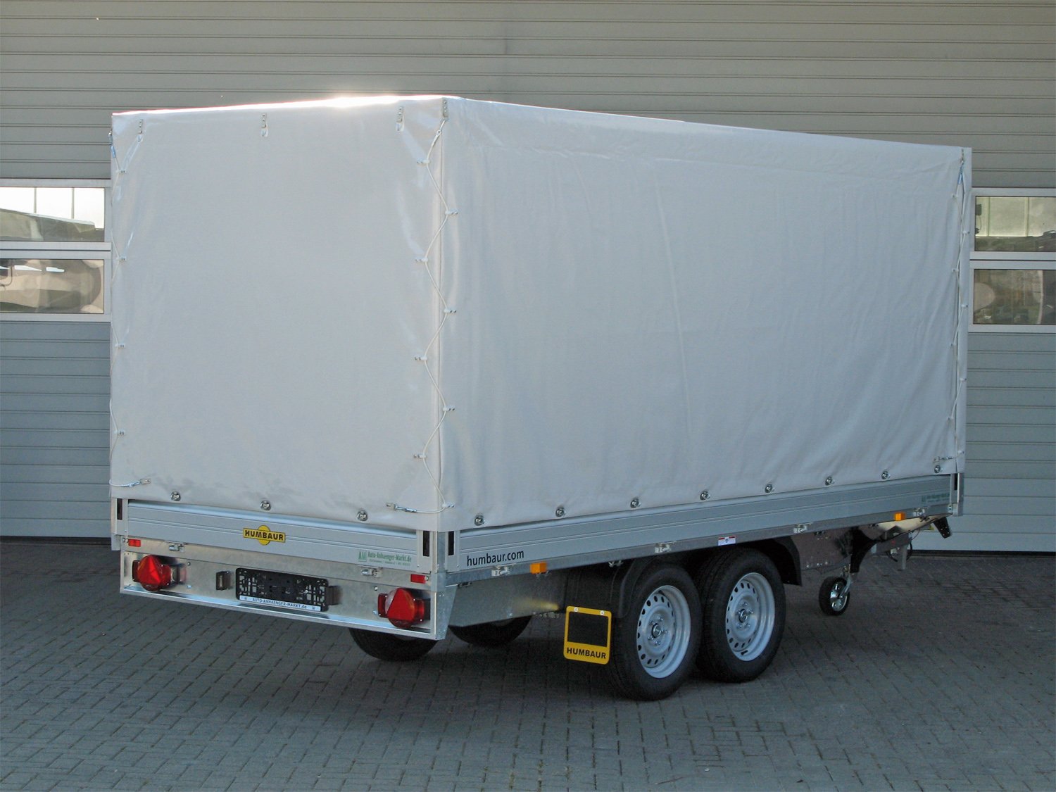Humbaur HT304121 Hochwertiger Planenaufbau 2000 mm - Image 7