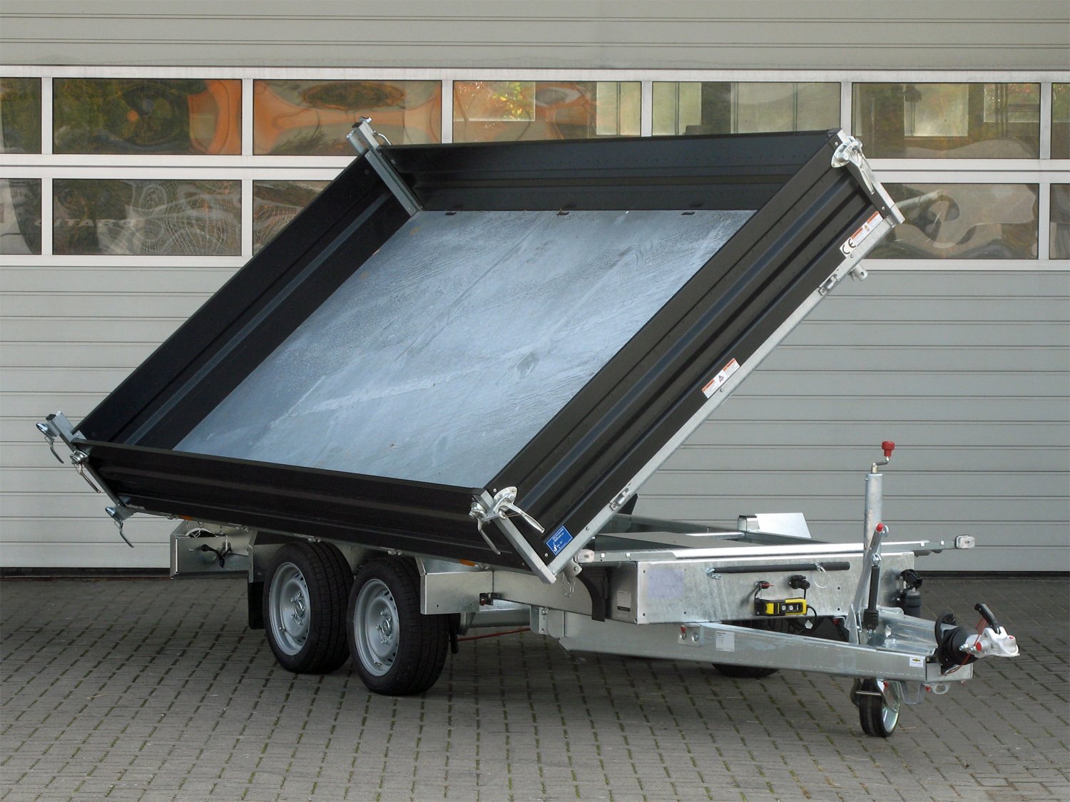 Humbaur HTK 3500.31 STAHL E-Pumpe, Rampen und Stützen - Image 8