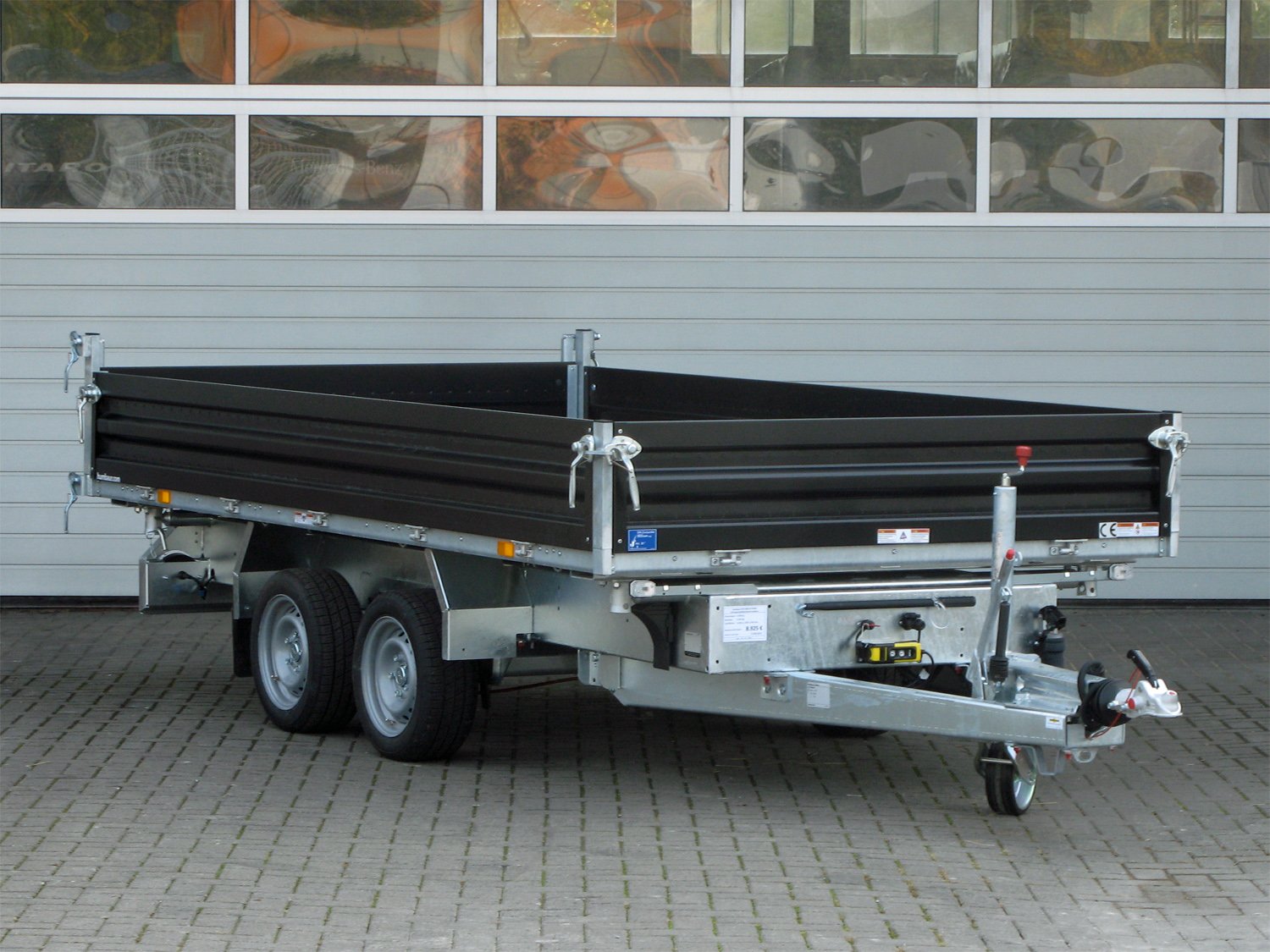 Humbaur HTK 3500.31 STAHL E-Pumpe, Rampen und Stützen - Image 11