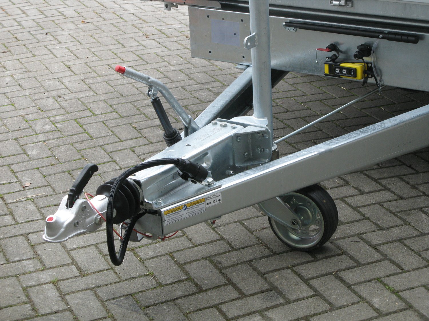 Humbaur HTK 3500.41 ALU Tridem 3 Achser mit E-Pumpe - Image 2