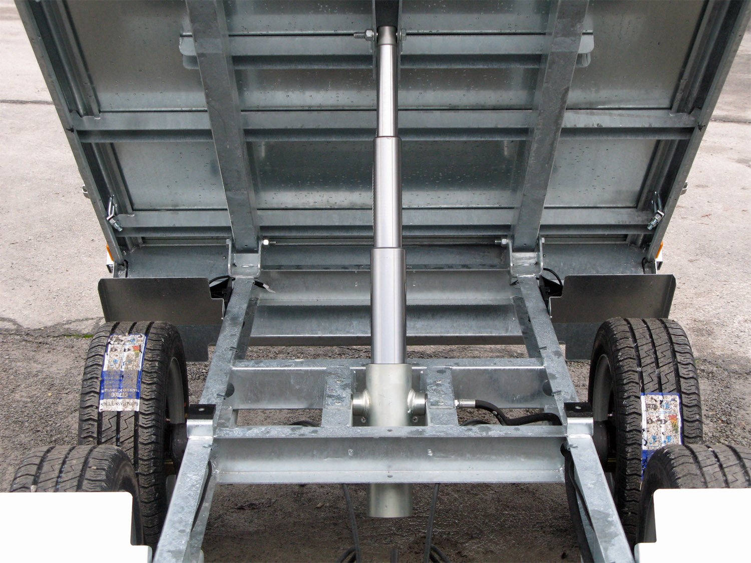 Humbaur HUK 272715 Handpumpe und FLEXePump - Image 4