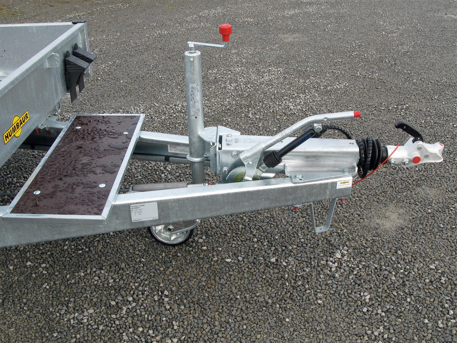 Humbaur HS353718 – 12 Zurringe, Stahlrampen stehend - Image 3