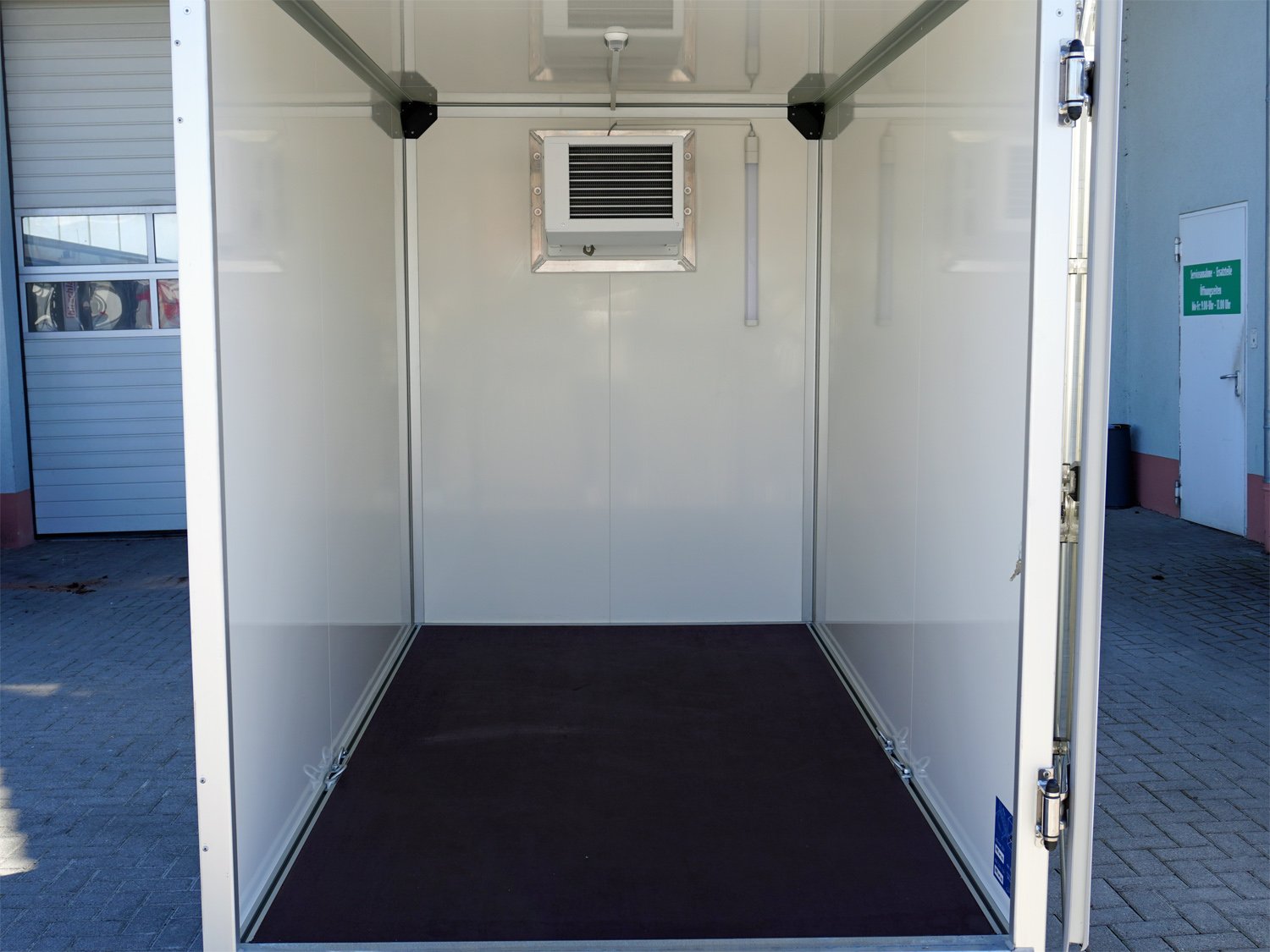 Humbaur HK 132614-18 PF30 Basic Kühlaggregat Frigotel 1600 - Image 3