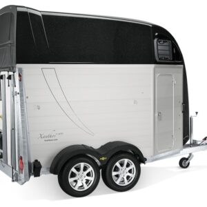 Humbaur Xanthos Aero 2700 S Aerodynamischer Bug | EquiDrive® PLUS S Fahrwerk