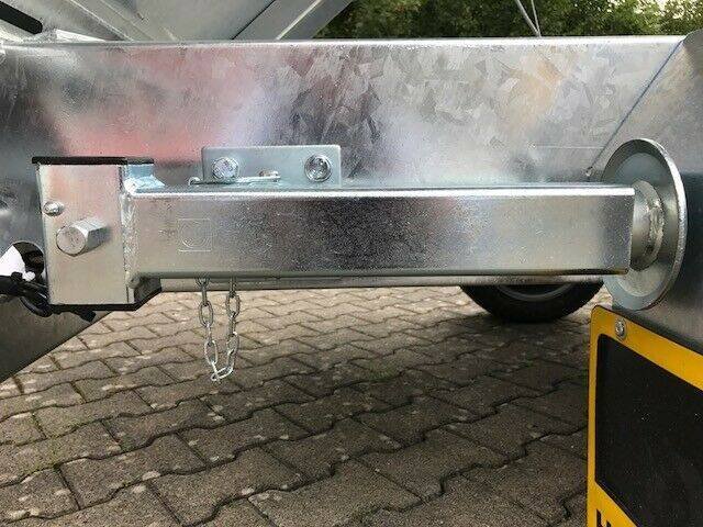 Dreiseitenkipper Humbaur HTK 3500.31 – 3.500kg elektrisch kippbar mit Nothandpumpe - Image 4