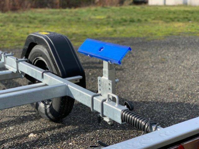 Bootstrailer TPV BA 750kg mit Gurtwinde – eine Marke von Böckmann - Image 5