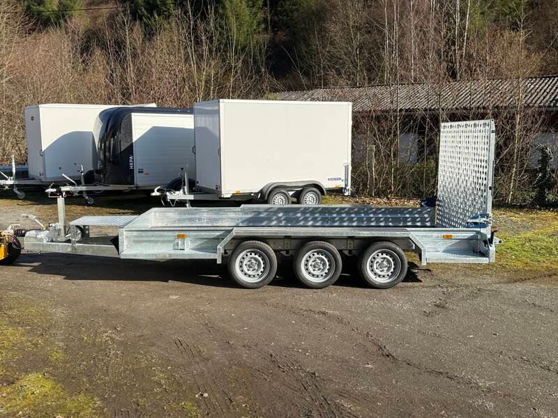Tieflader Saris Magnum S MG 400 182 3500 3 – 4 Meter Baumaschinenanhänger Tridem - Image 8