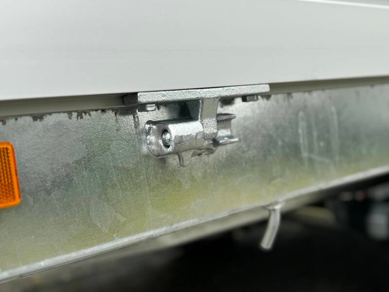 Kastenanhänger Humbaur HA 202513 – Vorderwand klappbar - Image 12