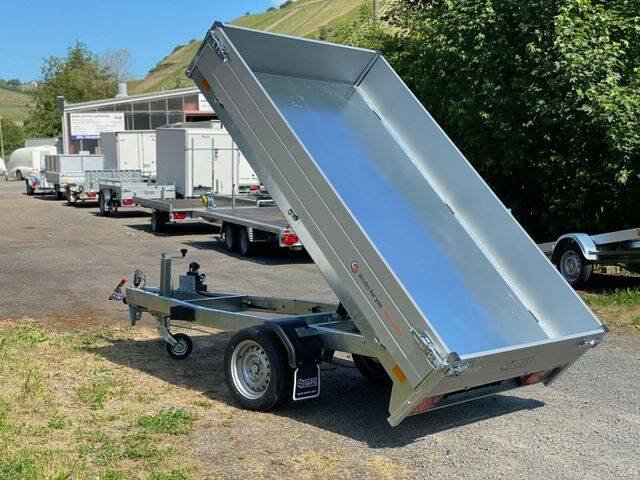 Kipper Saris K1 256 150 1500 Heckkipper mit Handpumpe