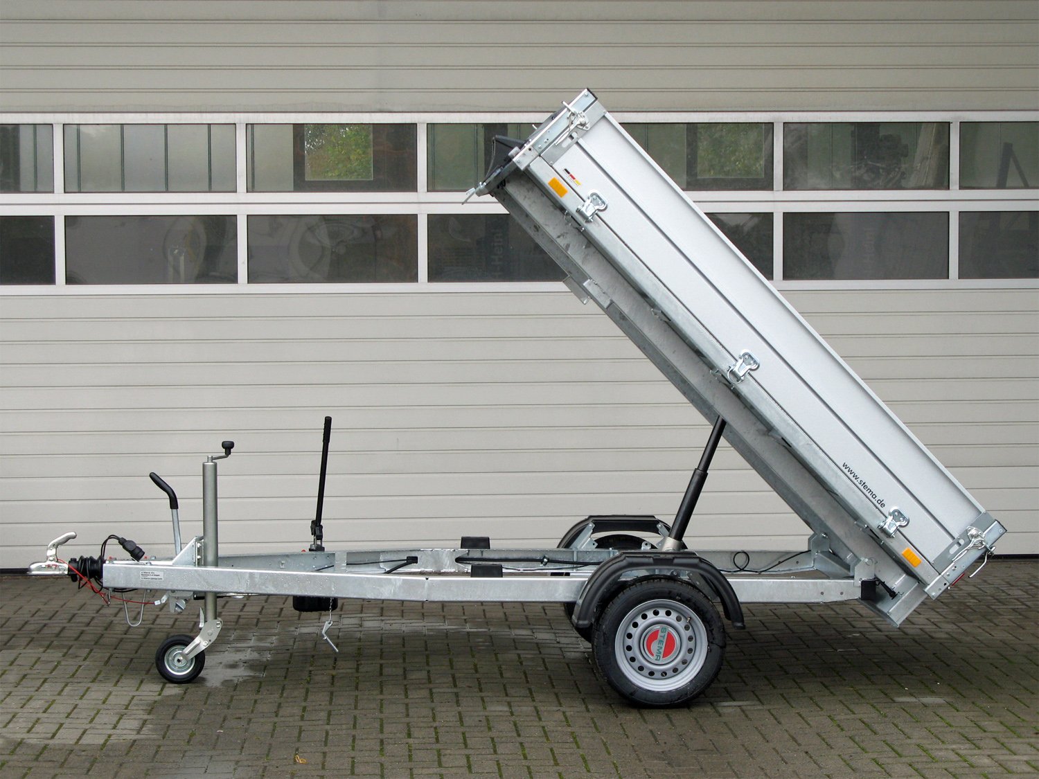 STEMA RKE O2 13-27-15.1 ROKO1 Heckkipper mit Handpumpe - Image 7