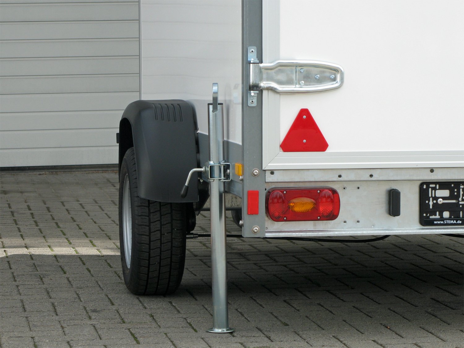 STEMA P-BOX STPK O2 15-30-15.1.P18.2 Flügeltüren | Tieflader | Sichere Straßenlage - Image 10