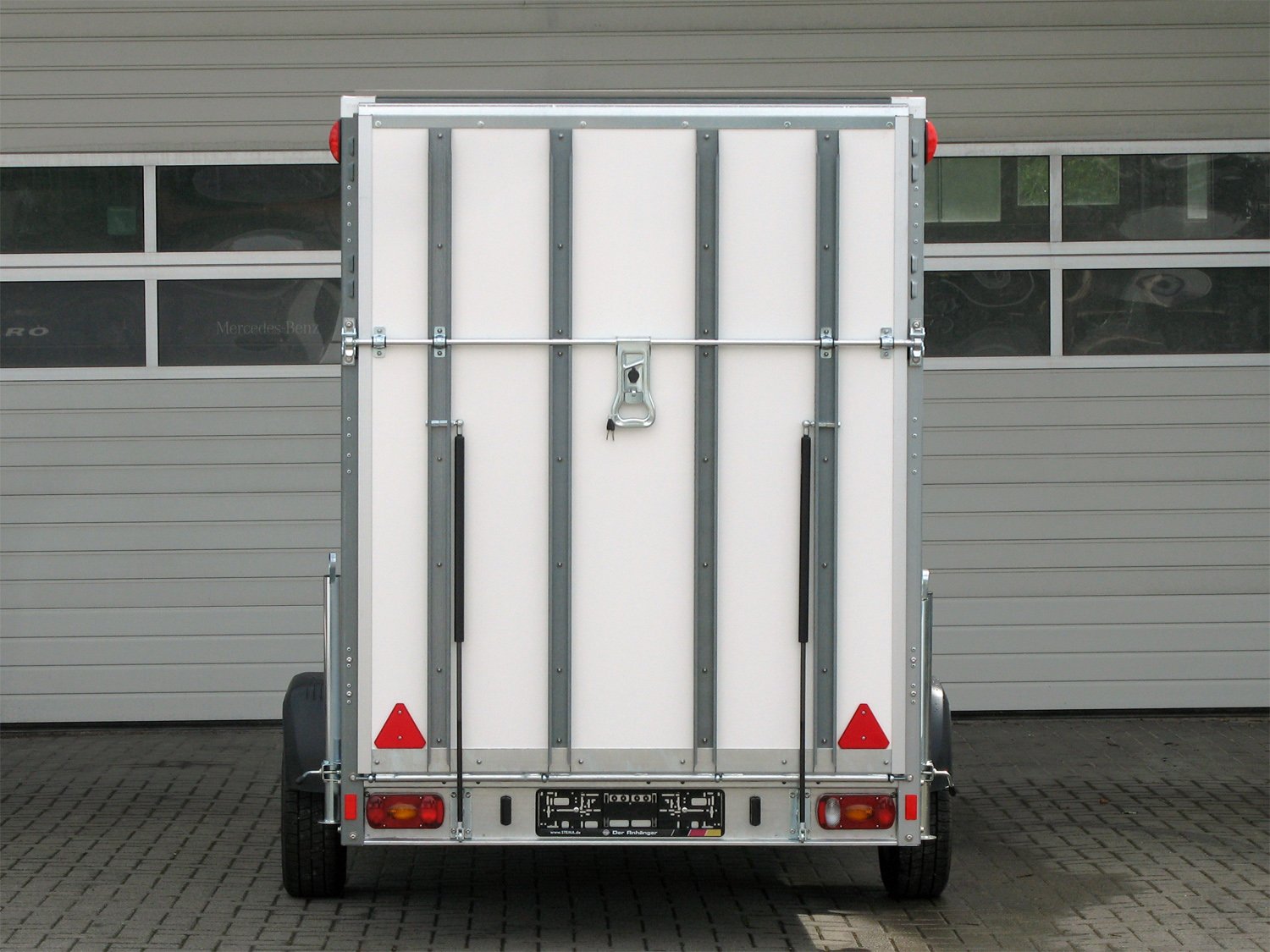 STEMA P-BOX STPK O2 15-30-15.1.P18.1 Rampe | Tieflader | Sichere Straßenlage - Image 2