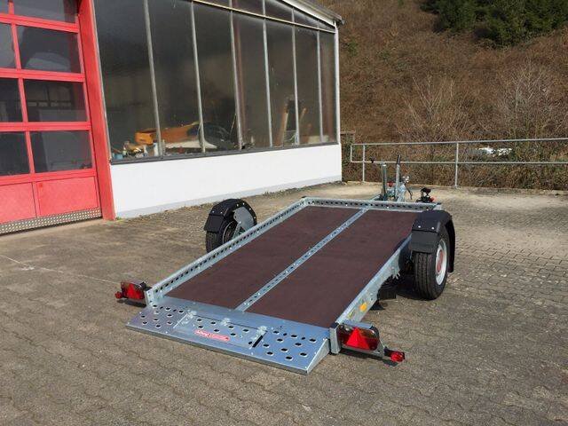 Motorradanhänger Stema WOM XT STS XT O2 13-25-15.1 Absenkanhänger – Ideal für 2 Motorräder! - Image 8