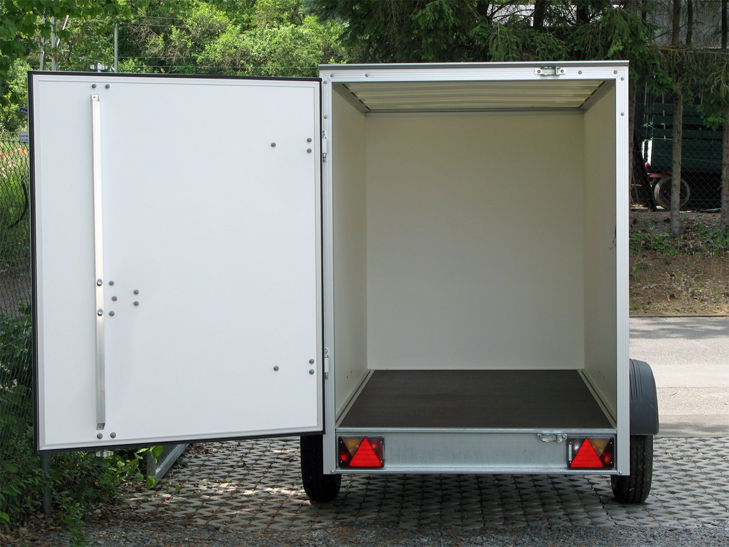 Unsinn WEB 40 K 251215-13-13 1-Achs | Gebremst | Plywood-GFK Oberfläche - Image 8